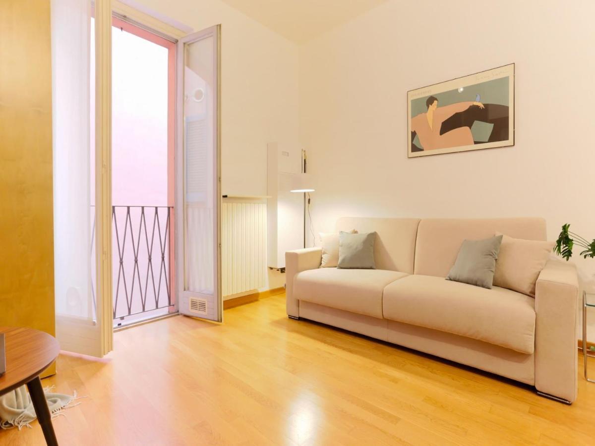 The Rent - Modern In The Center Appartement Milan
